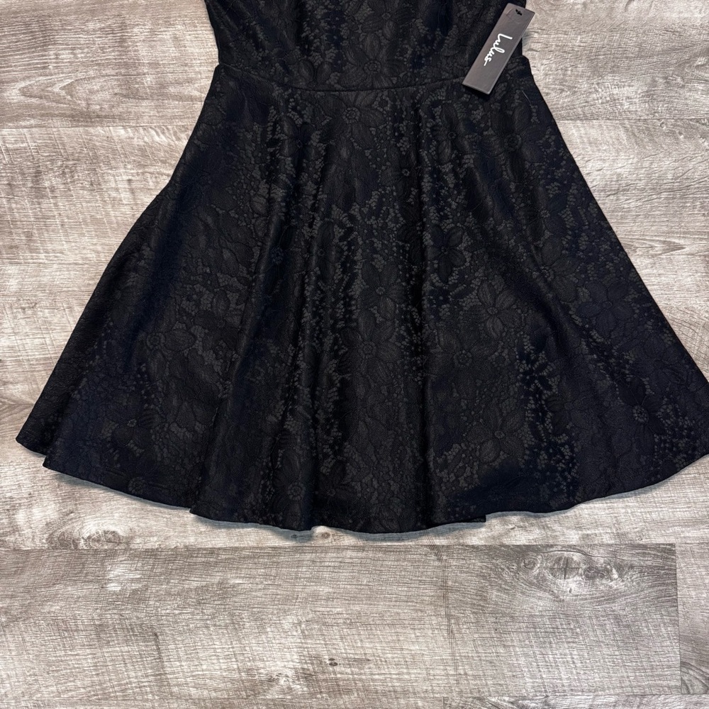 Lulu's Way with Words Black Lace Skater Dress NWT Womens Sz. S - Picture 6 of 13